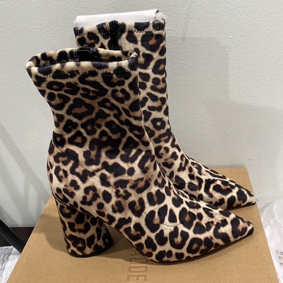 Steve Madden leopard print pointed boots - Picture 4 of 8
